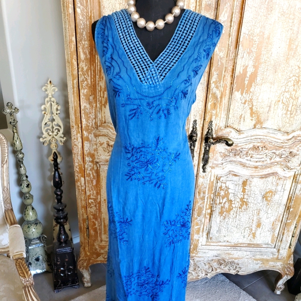 Chambray midi dress with embroidery size XXL